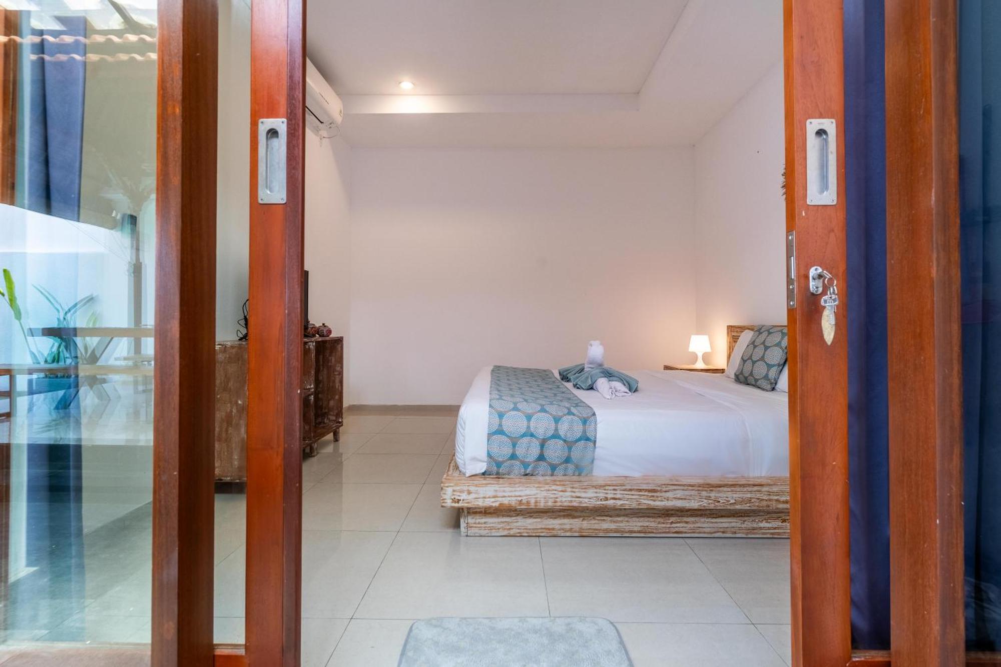 4-Bedroom Pool Villa Near Seminyak Center Exterior foto