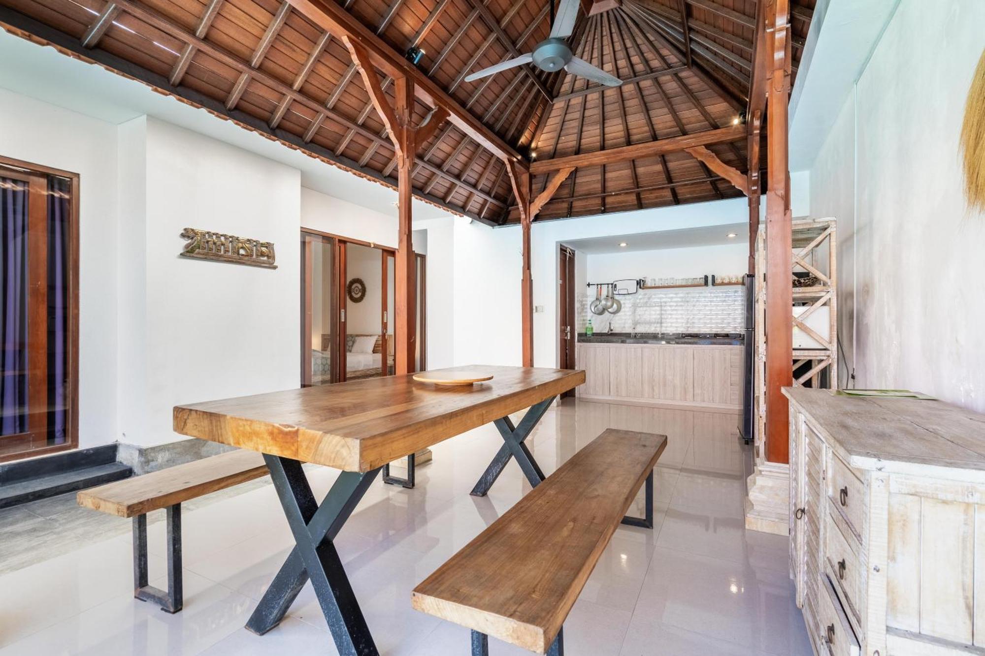 4-Bedroom Pool Villa Near Seminyak Center Exterior foto